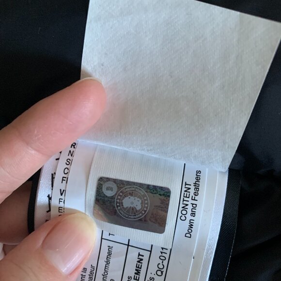 Canada Goose Victoria Parka - Picture 16 of 16